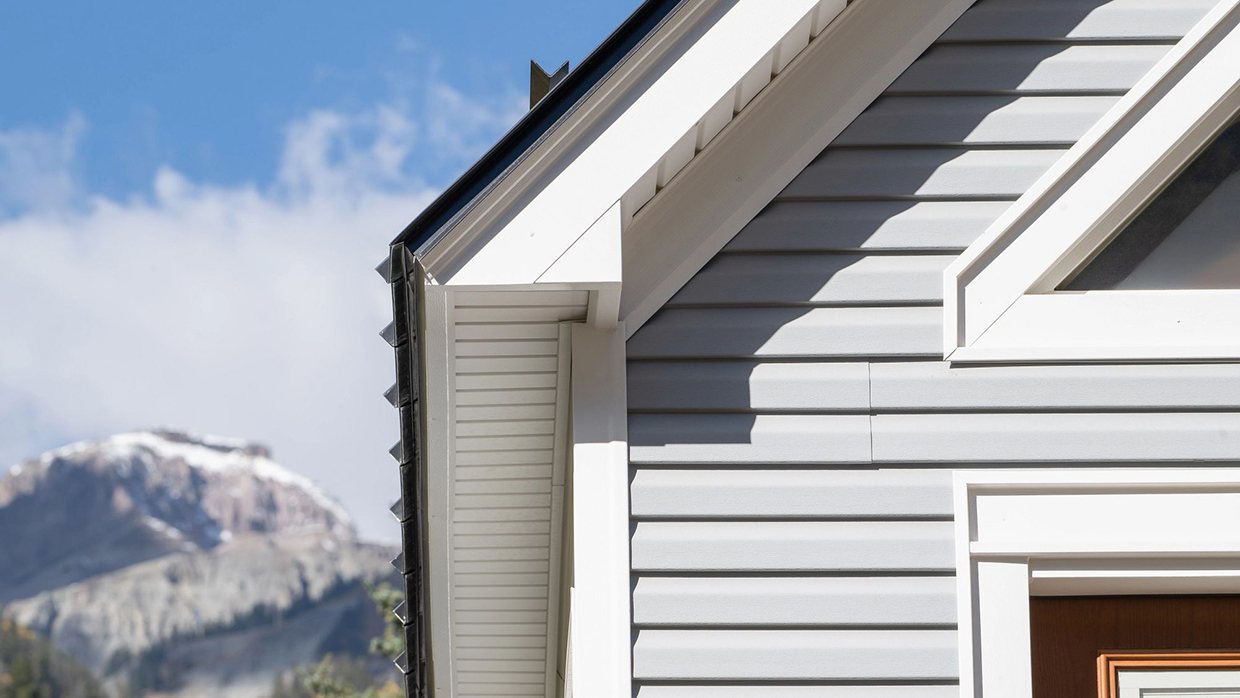 HGTV Stars Dave and Jenny Marrs Are Growing a Greener Future with Help from Mastic&reg;