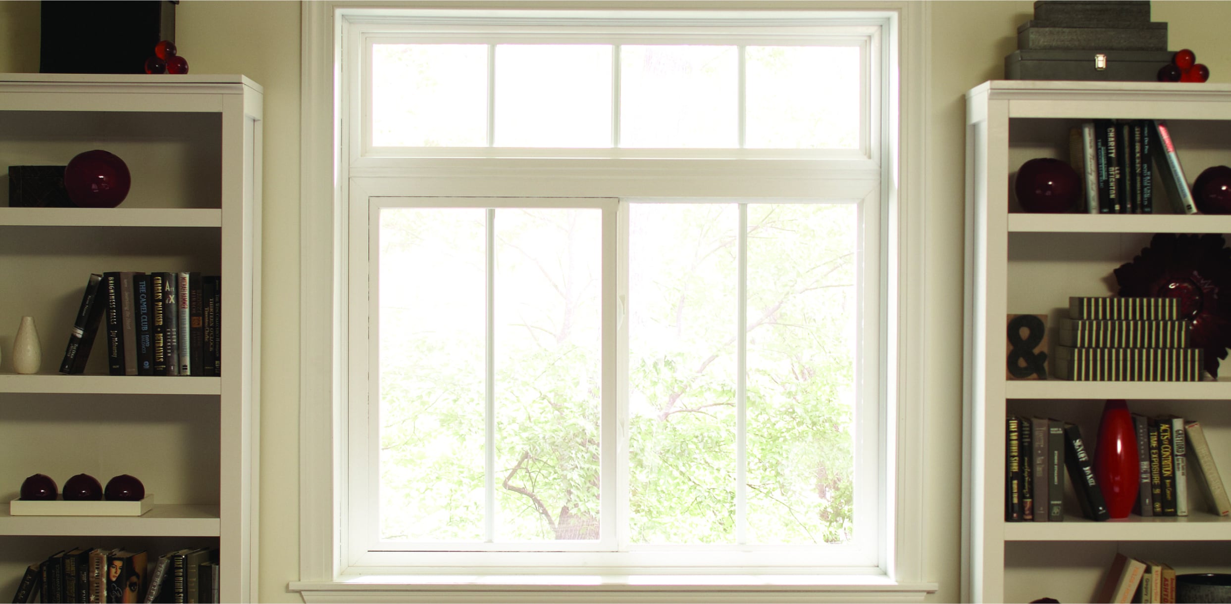 PGW_Interior_LivingRoom_1500_HorizontalSliderWindow_White_IdeasInspiration_Module_2_1243x610_p213 Interior White 1500 Sliding Window with Transom and Grilles